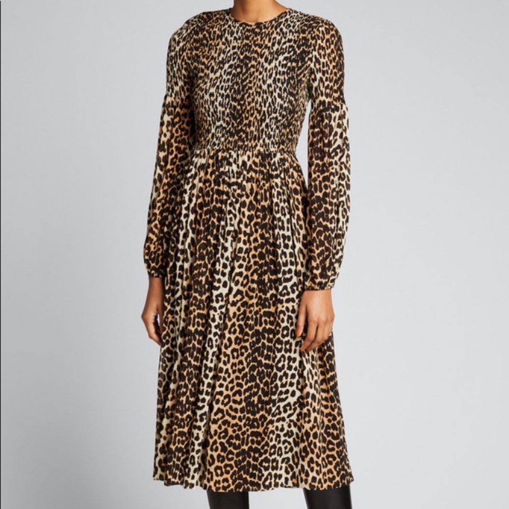 Ganni Leopard Printed Georgette Smocked-Bodice Midi Dress size 4 / 36 small NWOT
